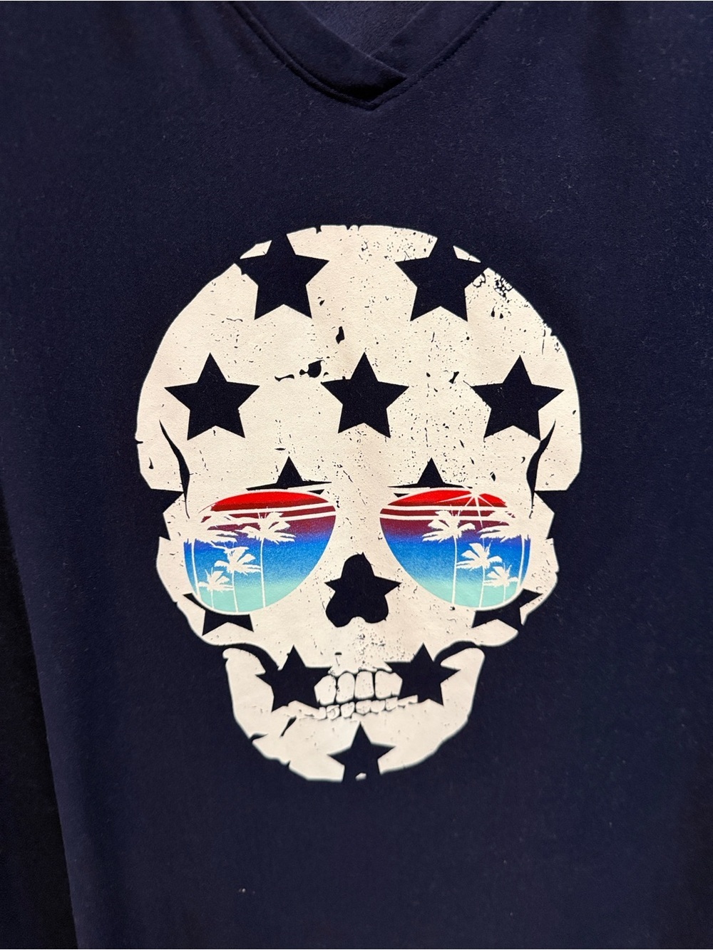 No Boundaries Navy Graphic Tee with White Print - Picture 2 of 4